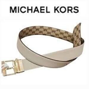 Michael Kors Twist Reversible Belt